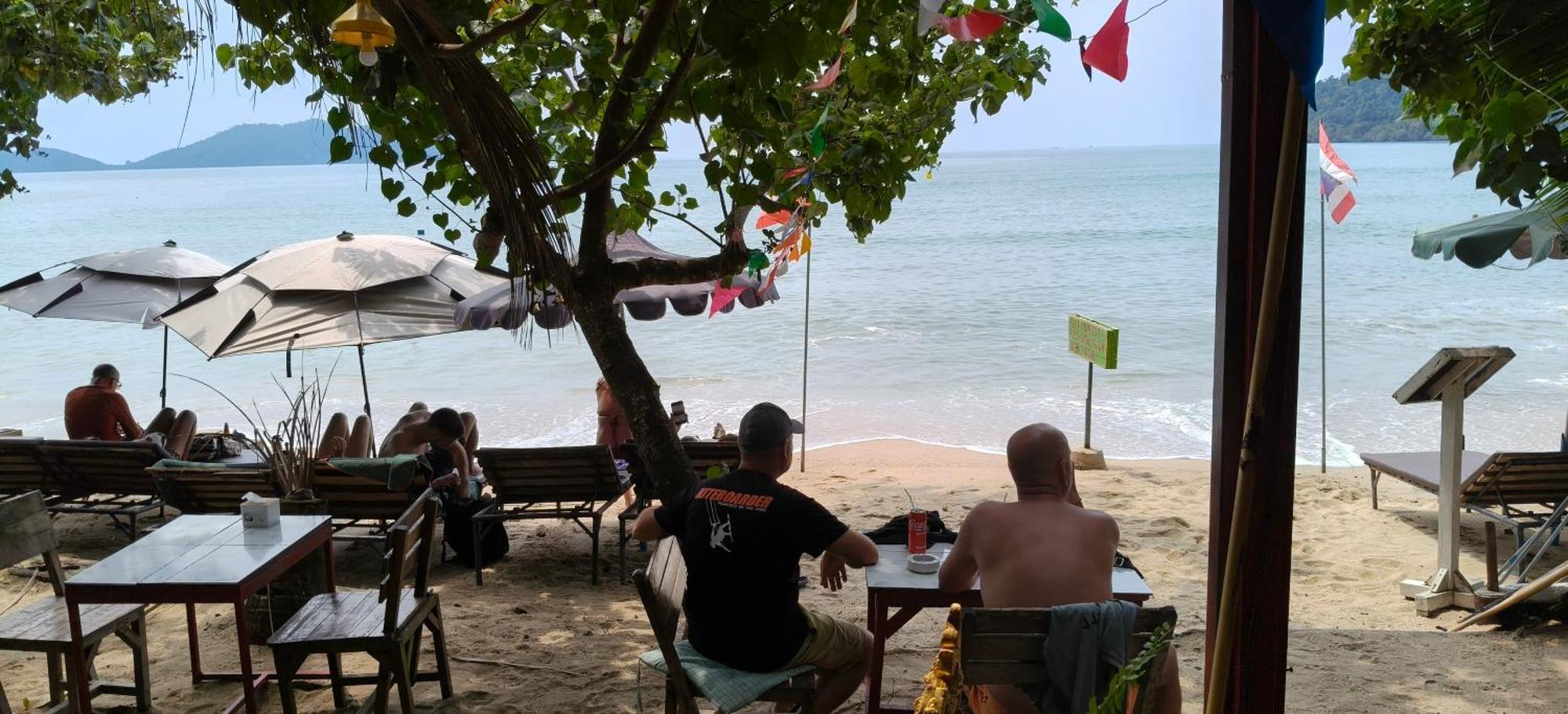Yuyu Golden Beach Koh Chang Exterior photo