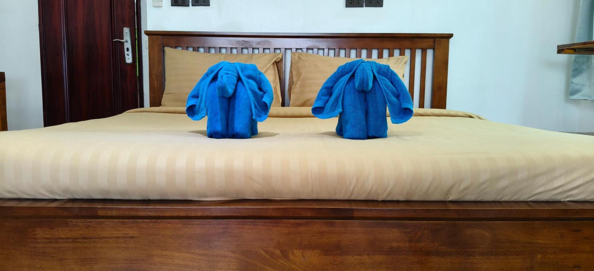 Yuyu Golden Beach Koh Chang Exterior photo
