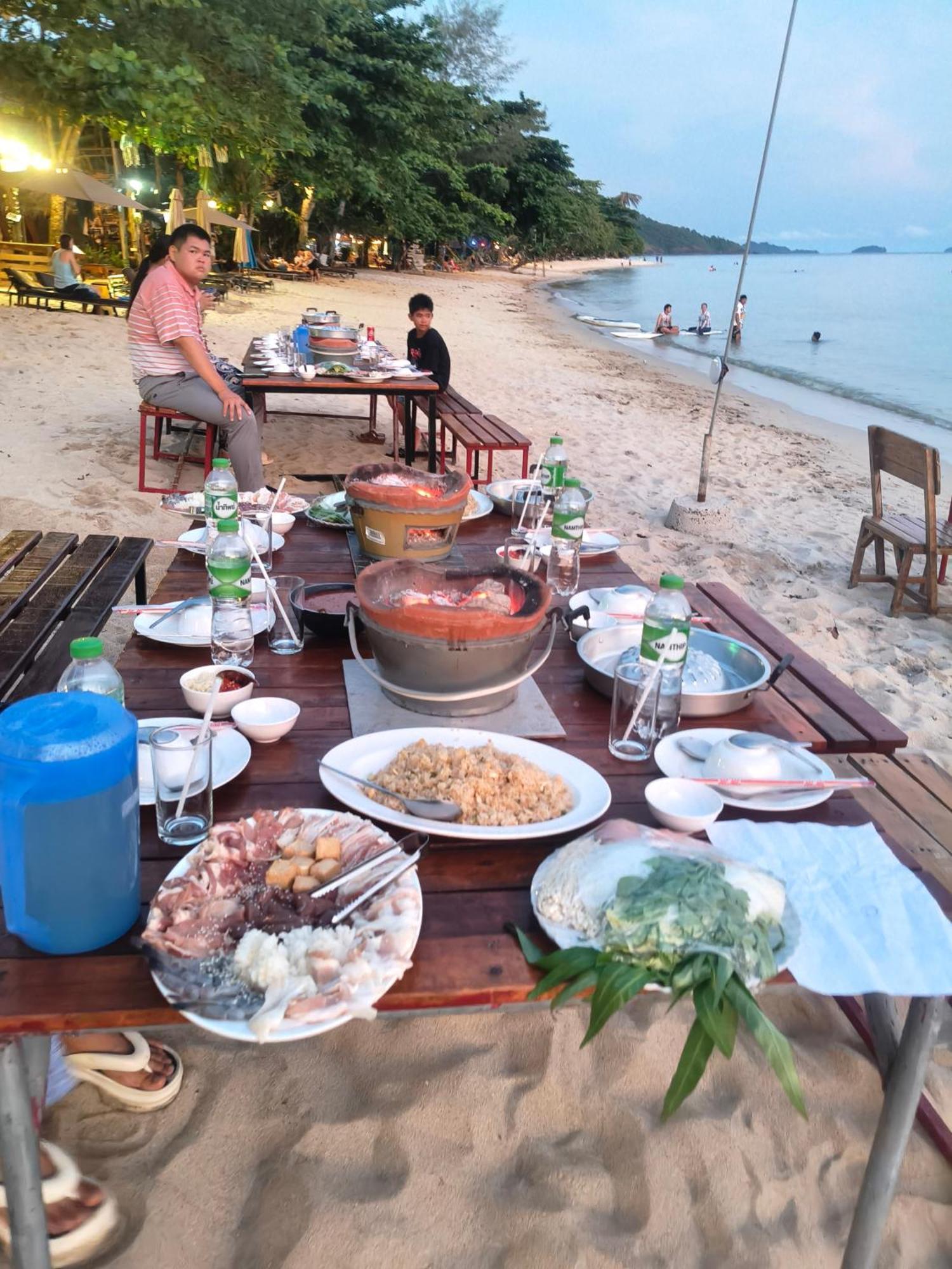 Yuyu Golden Beach Koh Chang Exterior photo